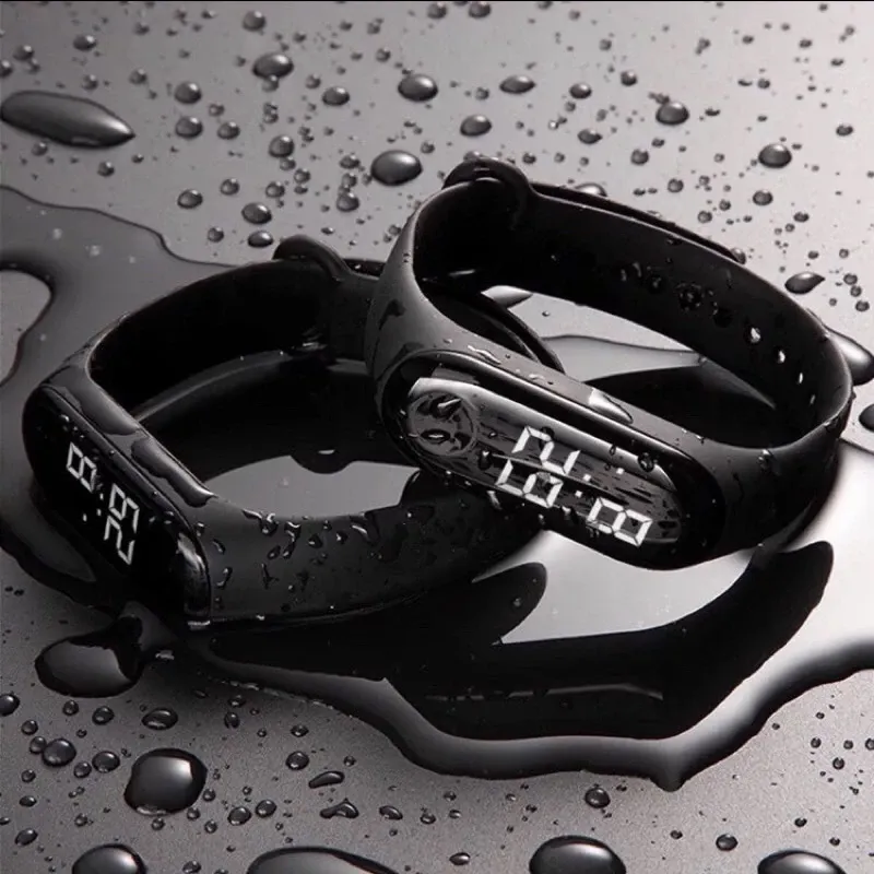 Relógio M4 Estilo Bracelete Esportivo Digital a Prova D’Agua Unisex